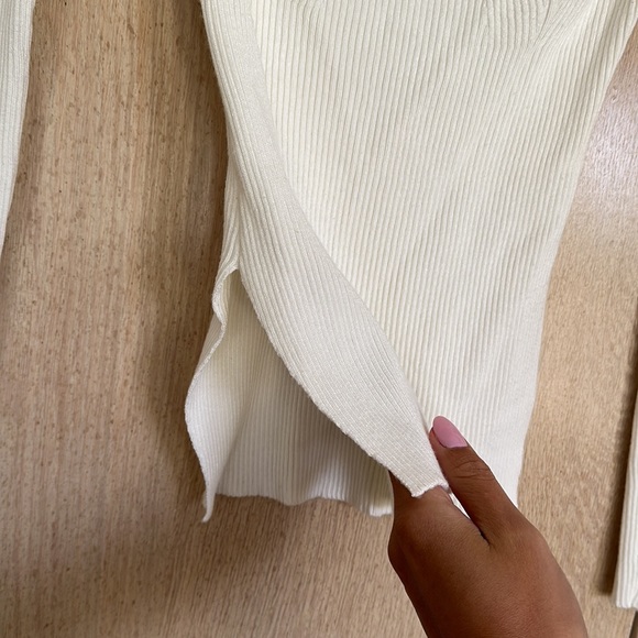 Mable White Long Sleeve Top with Sweatheart neckline - Picture 4 of 6